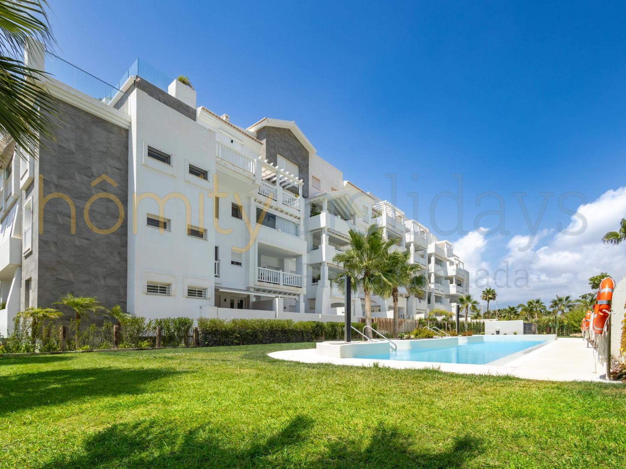 Homity Holidays - Playa Granada - Marina Golf Motril Exterior photo